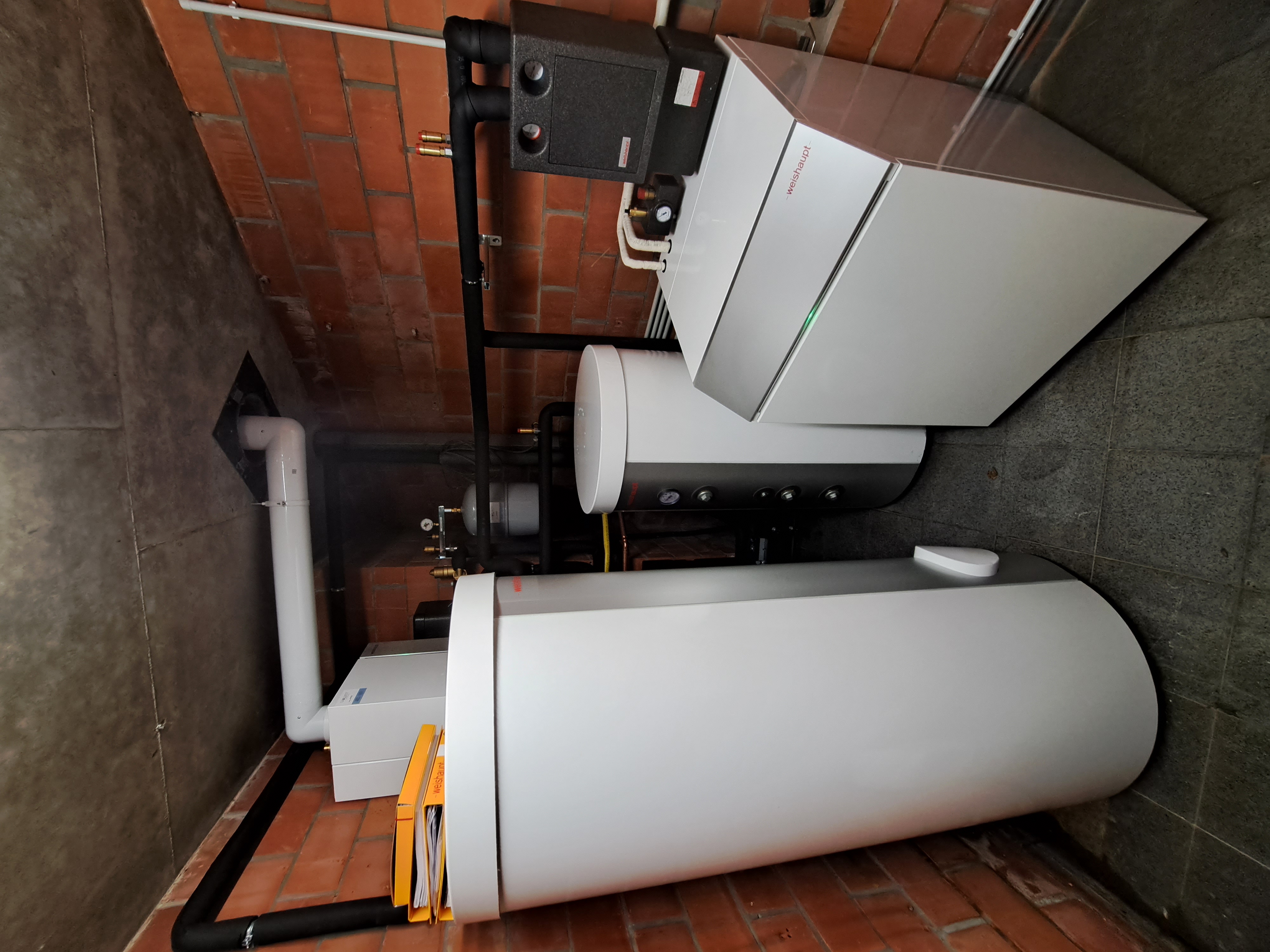 Hybride warmtepomp installatie